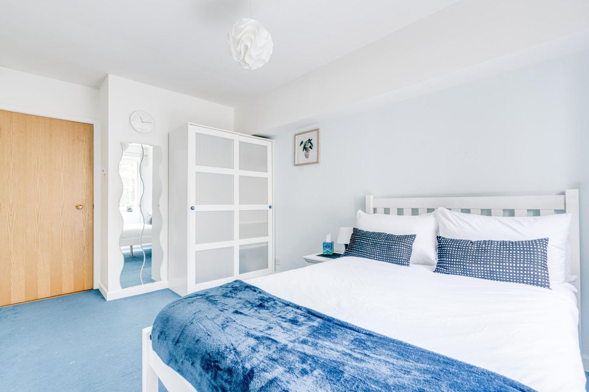Apartment In Elephant & Castle With Parking London Exterior foto